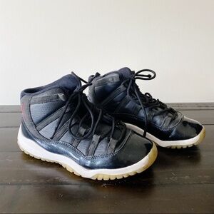 Nike Air Jordan 72-10 PS Sneakers Size 2Y